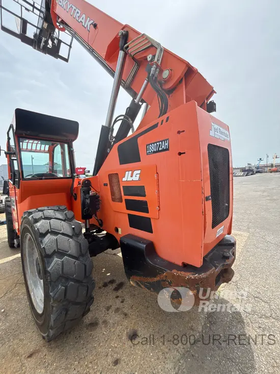 2017 SKYTRAK 10054 Forklift