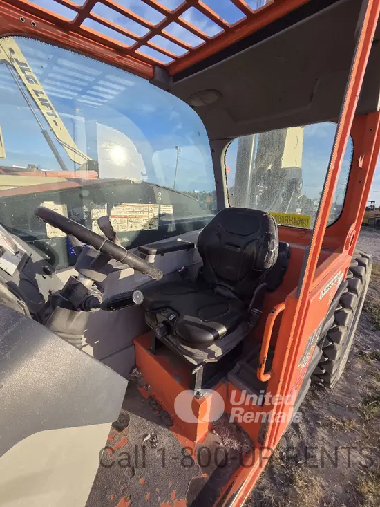 2018 JLG 742 Forklift