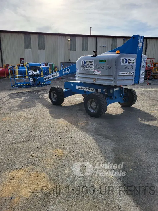 2017 Genie S-40 Boom Lift