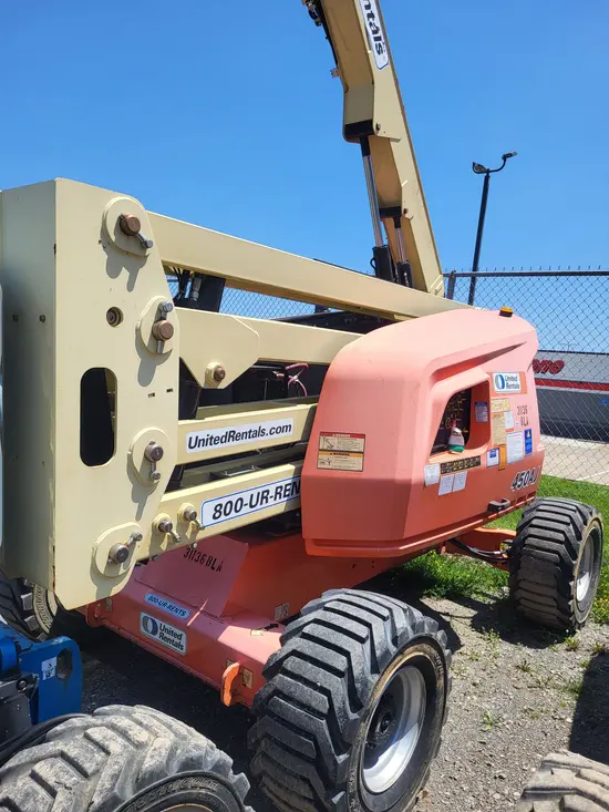 2016 JLG 450AJ Articulating Boom Lift
