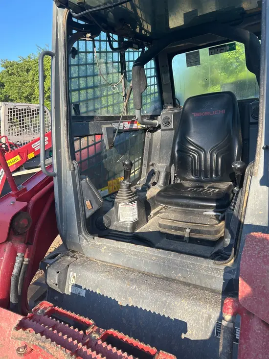 2020 Takeuchi TL12R2-CR Track Loader