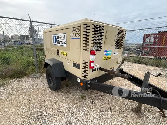 2018 Doosan P425/HP375WCUT4 Air Compressor