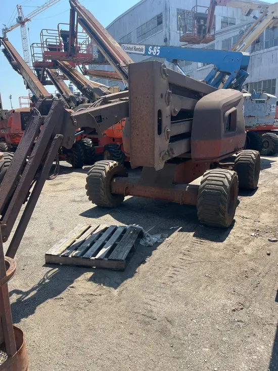2016 JLG 450AJ Articulating Boom Lift