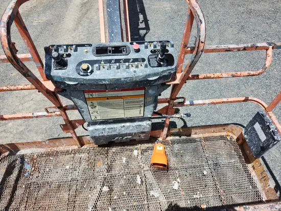 2016 JLG 860SJ Boom Lift