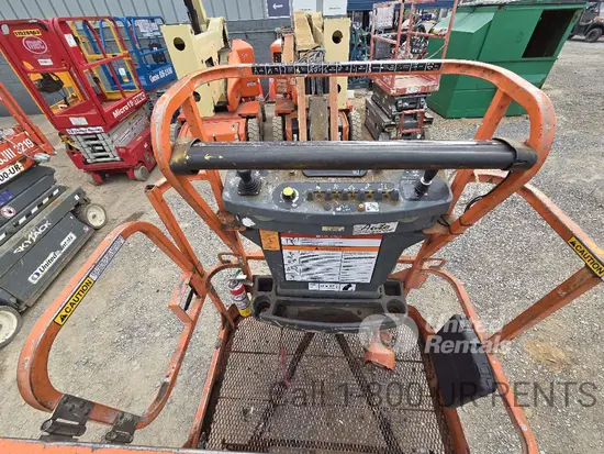 2017 JLG E400AJPN Articulating Boom Lift