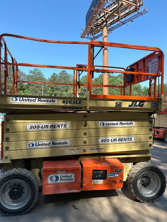 2018 JLG 4069LE Scissor Lift
