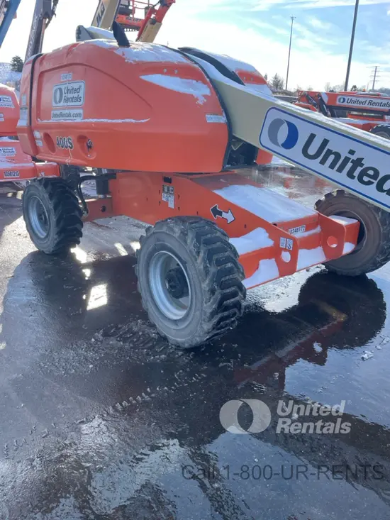 2014 JLG 400S Boom Lift