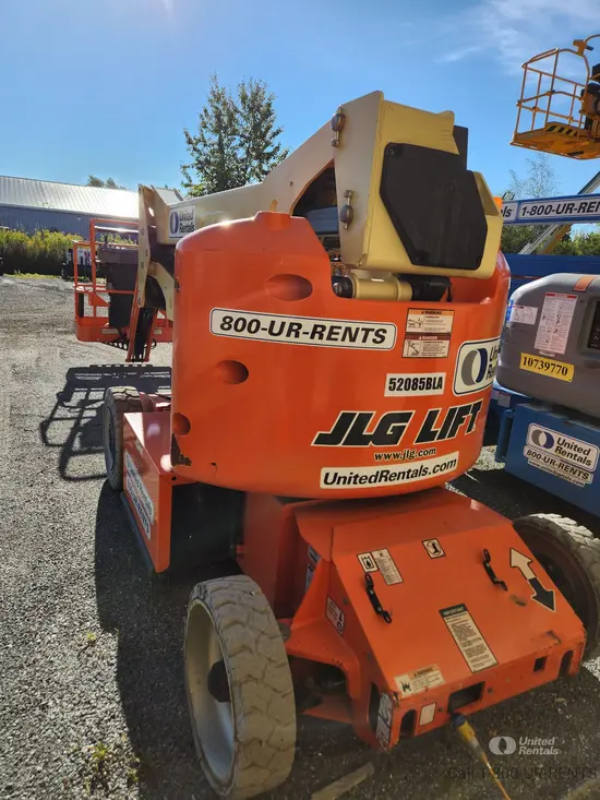 2017 JLG E400AJPN Articulating Boom Lift