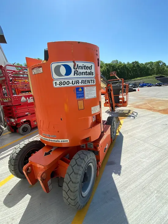 2017 JLG E300AJP Articulating Boom Lift