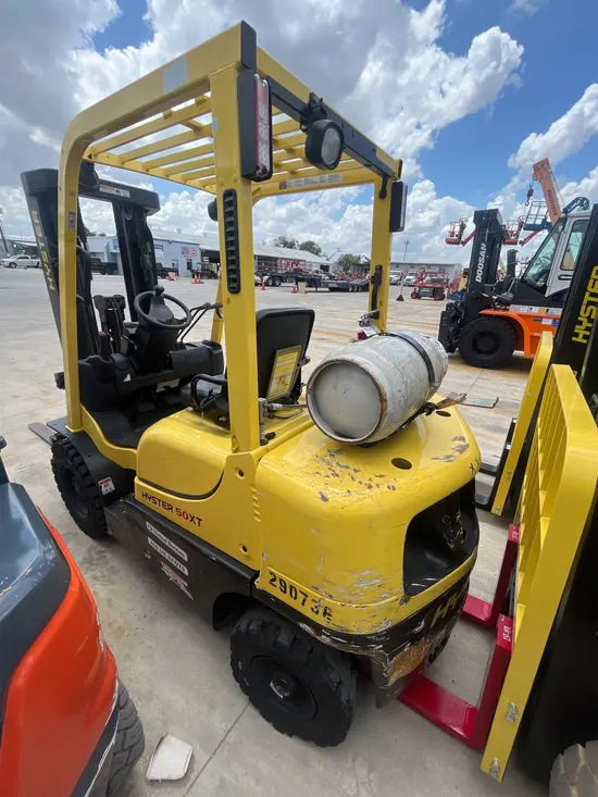 2022 HYSTER H50XT Forklift