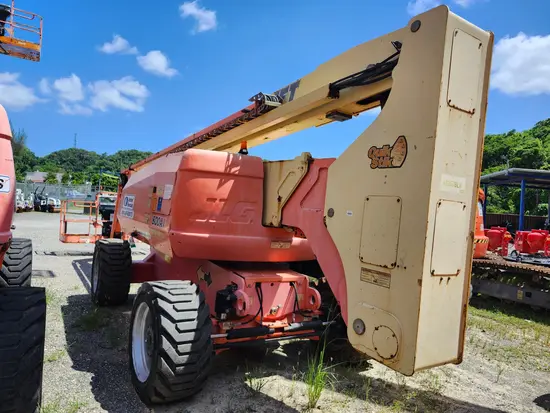 2017 JLG 800AJ Articulating Boom Lift
