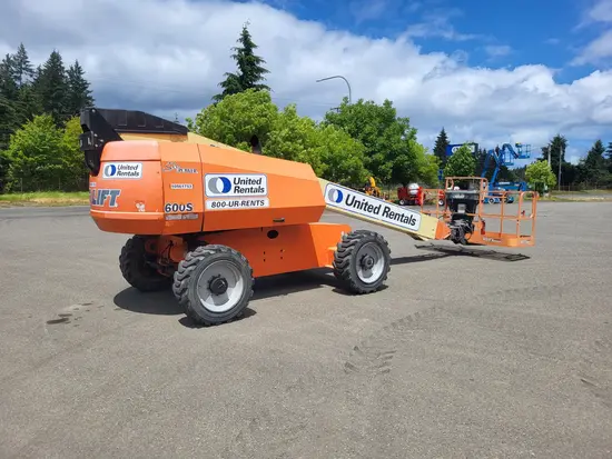 2017 JLG 600S Boom Lift