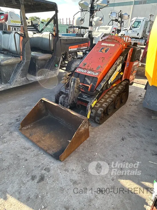 2020 Ditch Witch SK600 Track Loader