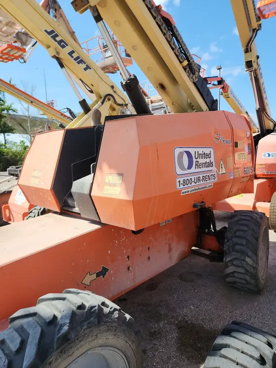 2017 JLG 600S Boom Lift