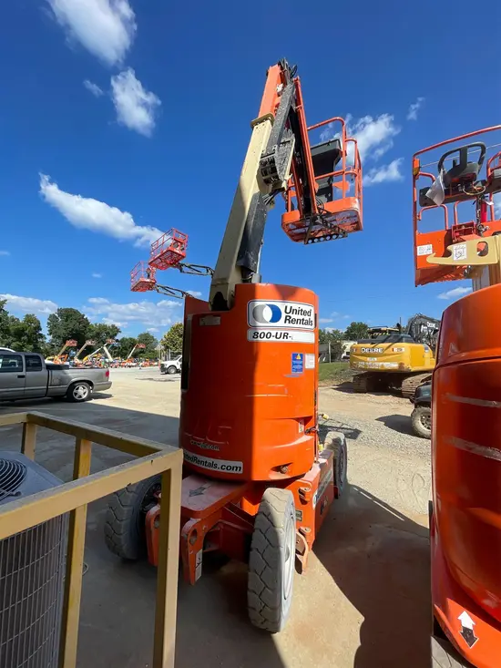 2016 JLG E300AJP Articulating Boom Lift