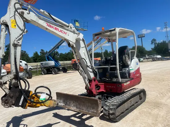 2019 Takeuchi TB235-2R Mini Excavator