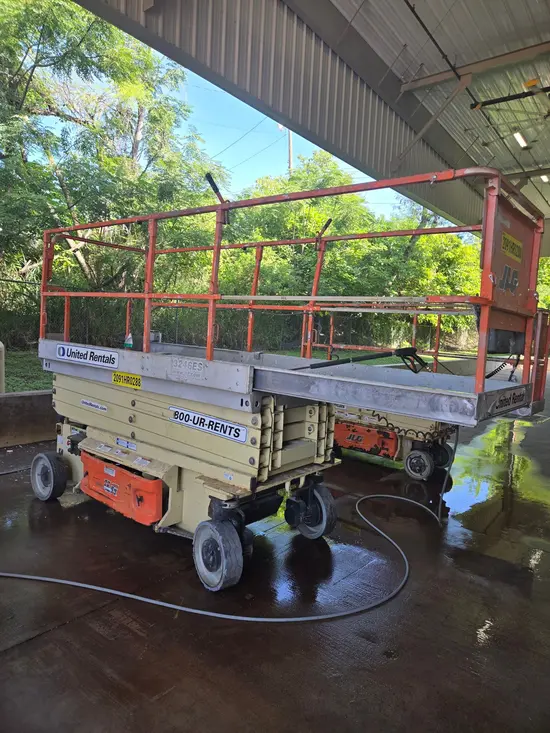 2015 JLG 3246ES Scissor Lift