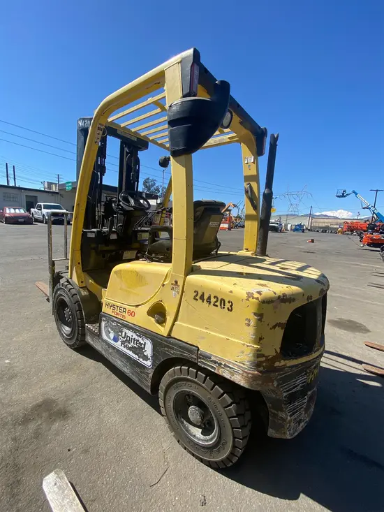 2014 HYSTER H60FT Warehouse Forklift