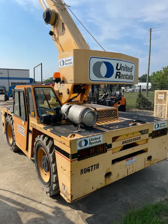 2014 Broderson IC-200-3H
