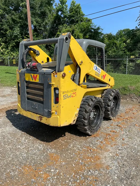 2019 Wacker Neuson SW21 Track Loader