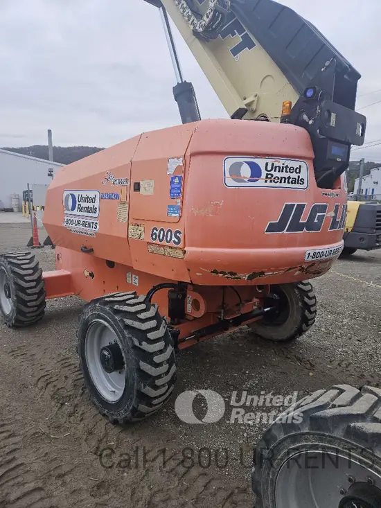 2016 JLG 600S Boom Lift