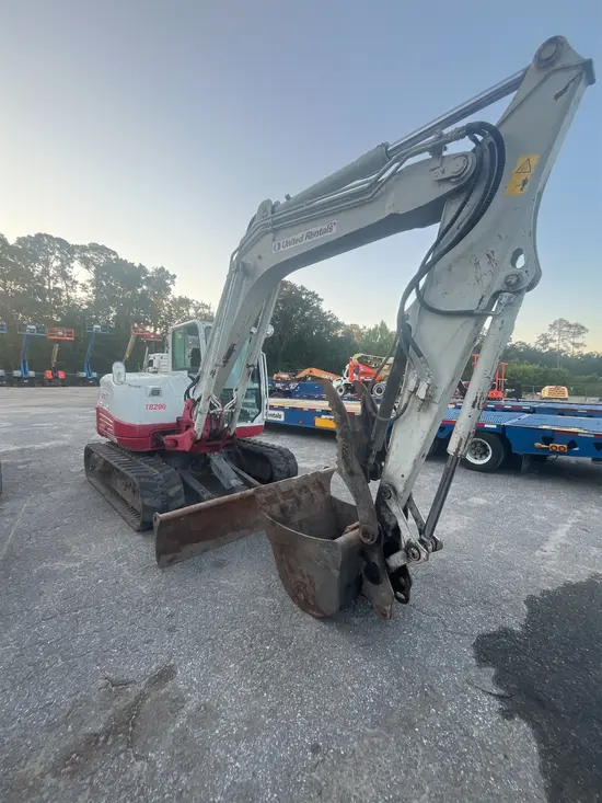 2020 Takeuchi TB290C Mini Excavator