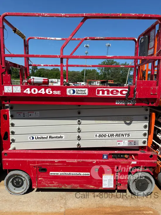2017 MEC 4046SE Scissor Lift