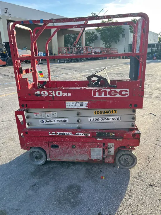 2017 MEC 1930SE Scissor Lift