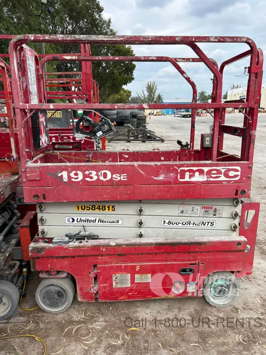 2017 MEC 1930SE Scissor Lift