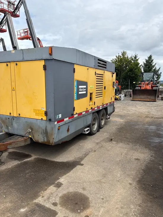 2017 Atlas Copco XAS1800 JD7 T4F Air Compressor