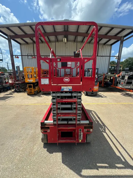 2017 MEC 4046SE Scissor Lift