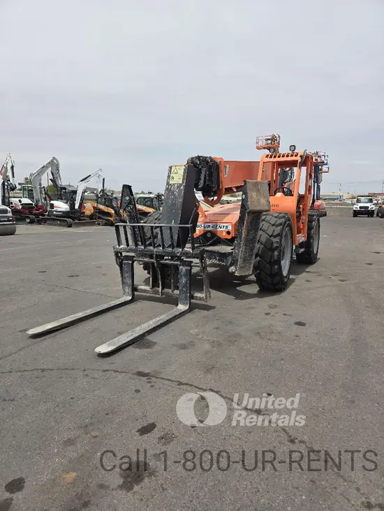2018 SKYTRAK 10054 Forklift