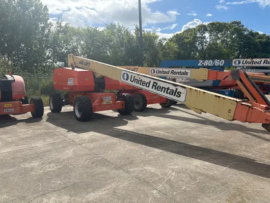 2017 JLG 800S Boom Lift