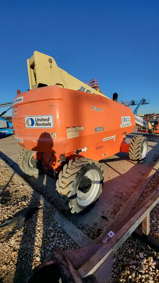 2018 JLG 800S Boom Lift