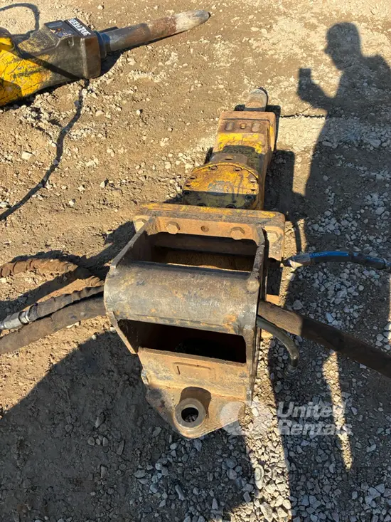 2021 Epiroc SB 452 Attachment