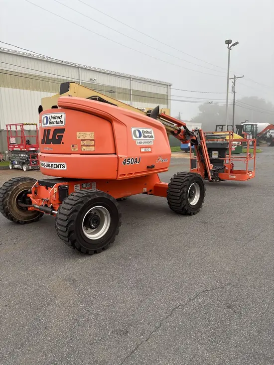 2017 JLG 450AJ Articulating Boom Lift