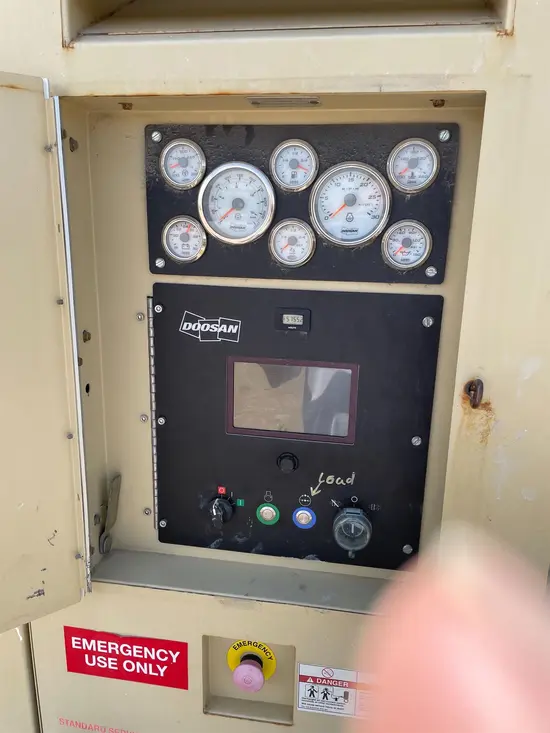 2017 Doosan HP1600WCU-T4F Air Compressor