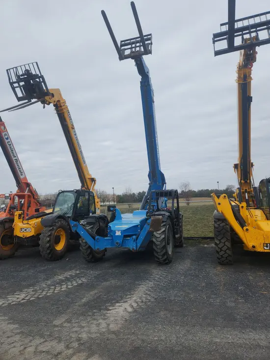 2017 Genie GTH-1056 Forklift