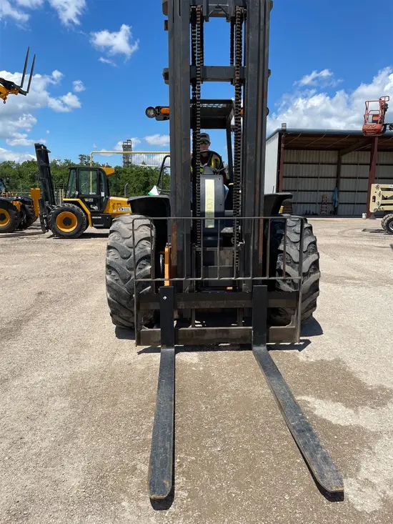 2019 Case 588H Forklift