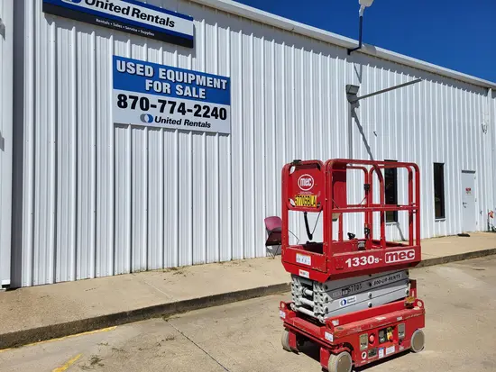 2018 MEC 1330SE Scissor Lift
