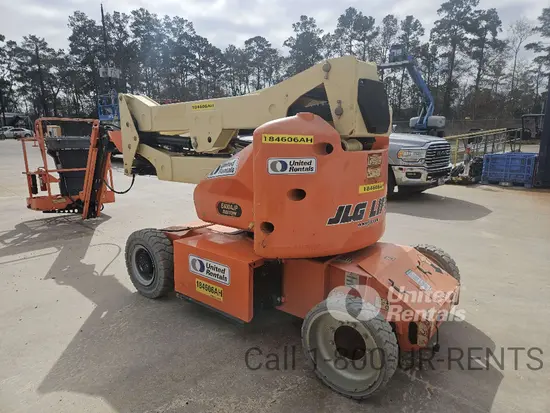 2016 JLG E400AJPN Articulating Boom Lift