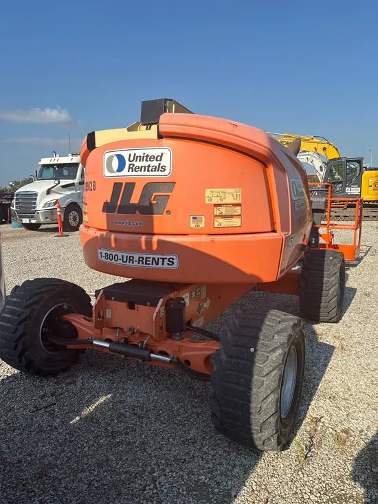 2017 JLG 450AJ Articulating Boom Lift