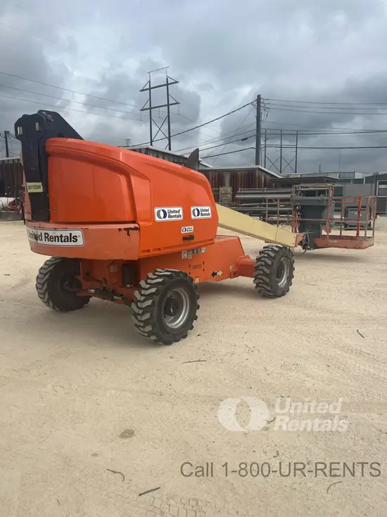2018 JLG 400S Boom Lift
