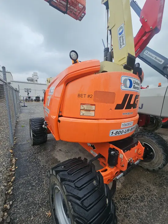 2017 JLG 450AJ Articulating Boom Lift
