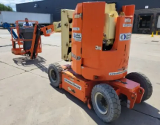 2016 JLG E300AJP Articulating Boom Lift