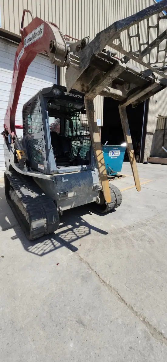 2020 Takeuchi TL12V2-CR Track Loader