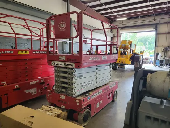 2017 MEC 4046SE Scissor Lift