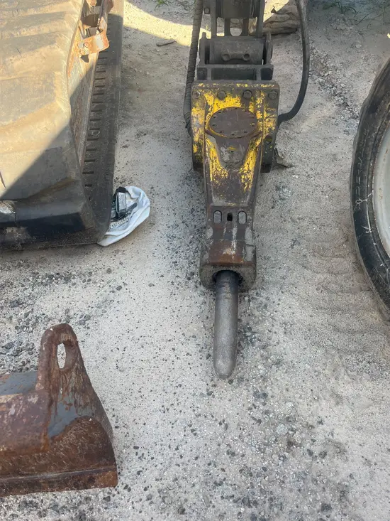 2017 Atlas Copco SBU 220 Attachment