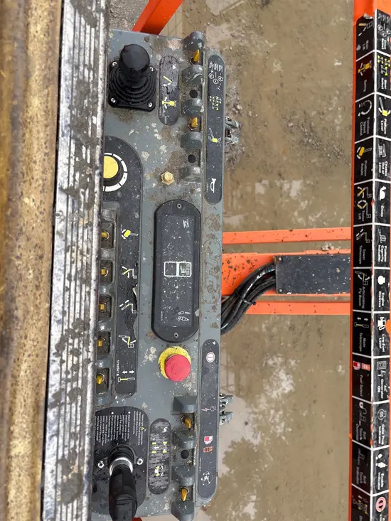2017 JLG 600AJ Articulating Boom Lift