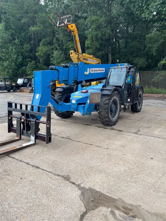 2017 Genie GTH-1056 Forklift